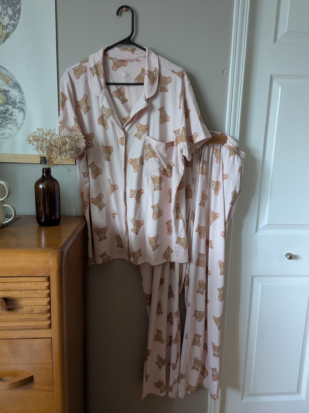 La Vie En Rose Bear-Print Pajama Set